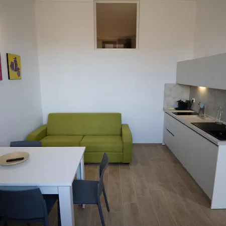 Emmahouse Comfort Al Centro Assunta דירה סולמונה