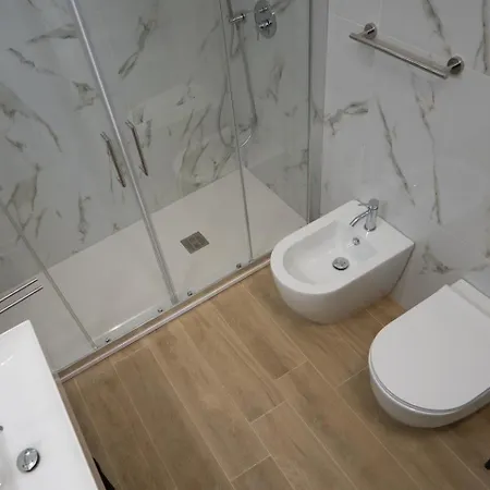 Emmahouse Comfort Al Centro Assunta סולמונה