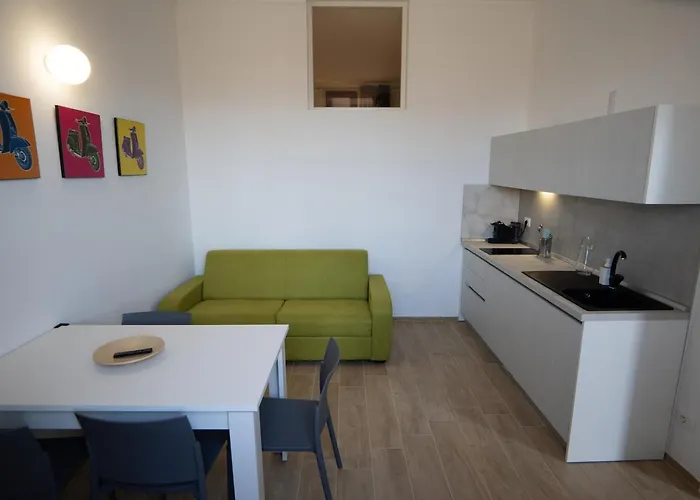 Emmahouse Comfort Al Centro Assunta דירה סולמונה